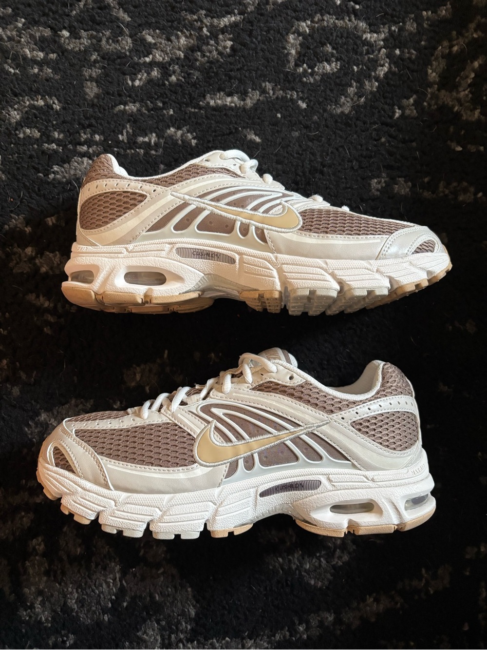 Nike Air Max Moto 2K